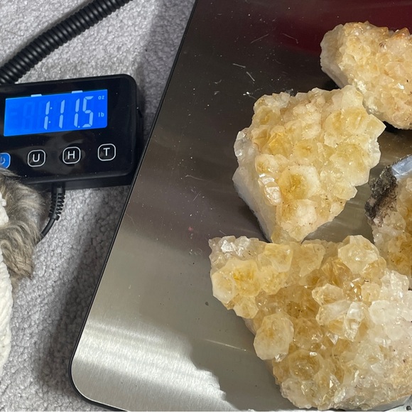 Heat treated citrine clusters - Picture 3 of 5